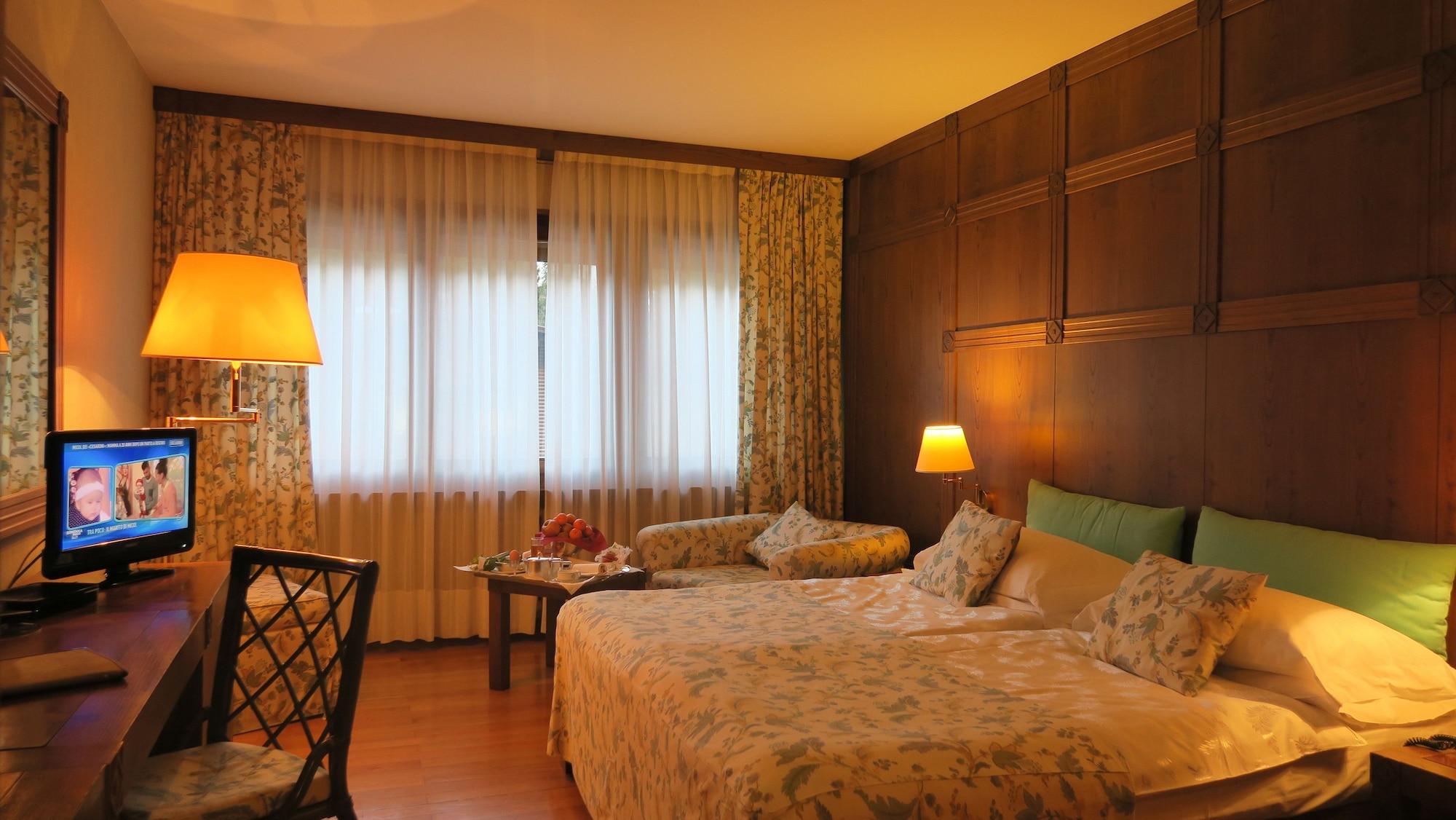 Savoia Palace Hotel Madonna di Campiglio Ngoại thất bức ảnh