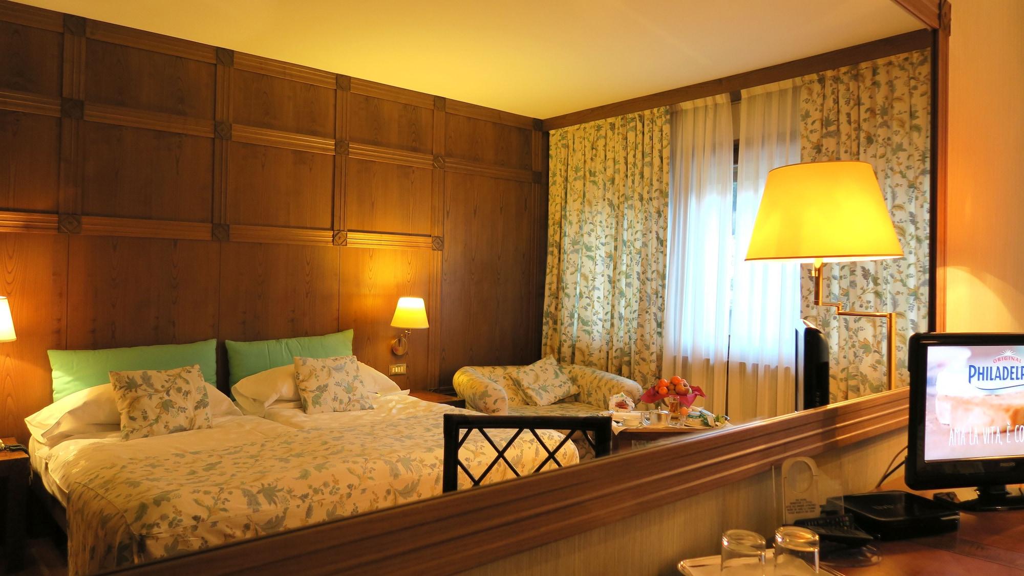 Savoia Palace Hotel Madonna di Campiglio Ngoại thất bức ảnh