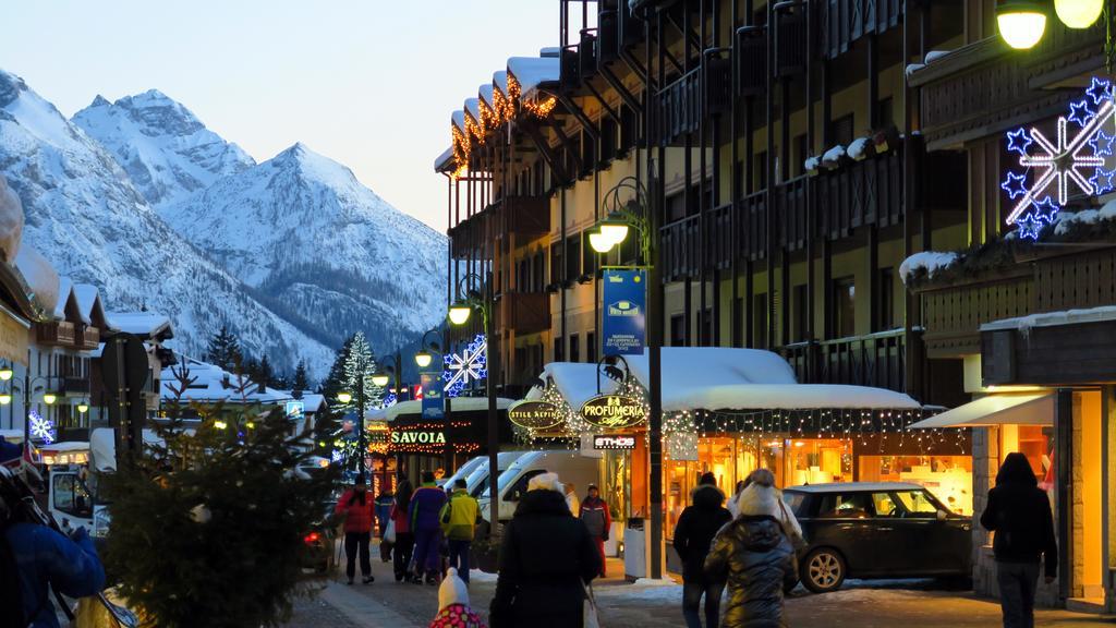 Savoia Palace Hotel Madonna di Campiglio Ngoại thất bức ảnh