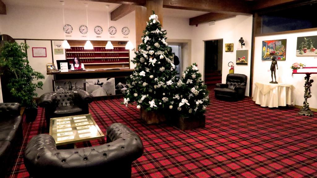 Savoia Palace Hotel Madonna di Campiglio Ngoại thất bức ảnh
