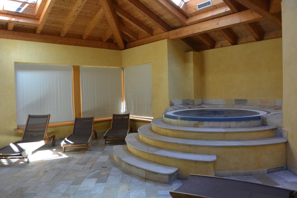 Savoia Palace Hotel Madonna di Campiglio Ngoại thất bức ảnh